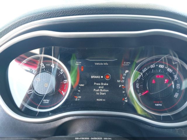 2C3CDZDJ7GH284889 Dodge Challenger Srt 392