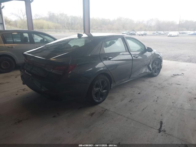 5NPLS4AG8MH007846 Hyundai ELANTRA SEL