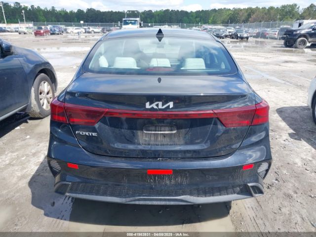 3KPF24AD8NE419189 KIA Forte Lxs
