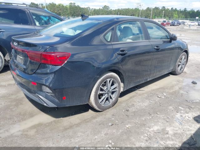 3KPF24AD8NE419189 KIA Forte Lxs