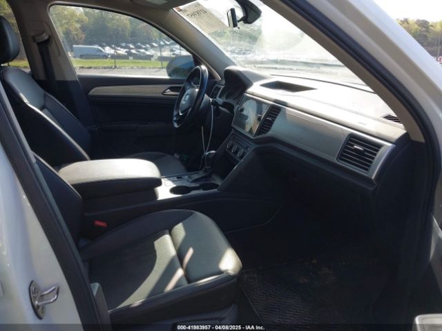 1V2CR2CAXJC548220 Volkswagen Atlas 3.6l V6 Se