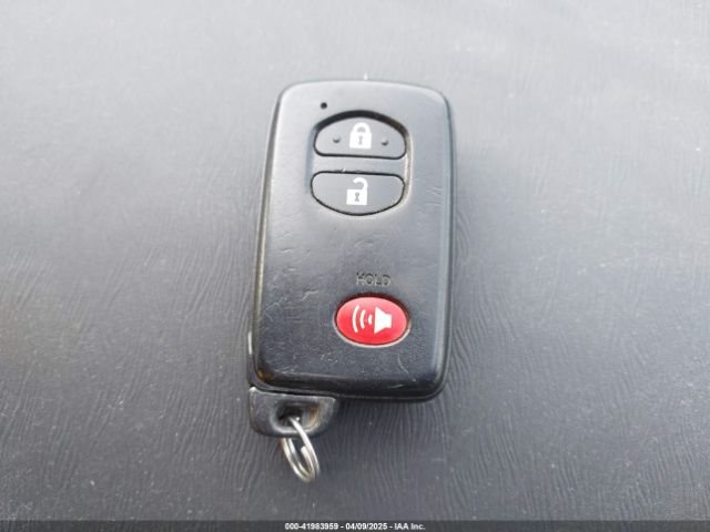 JTDKN3DU3E0390432 Toyota Prius Five