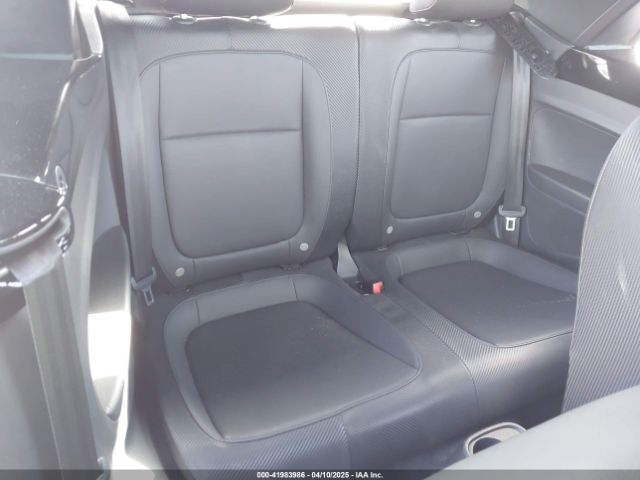 3VW5A7AT7FM811978 Volkswagen Beetle 2.0l Tdi
