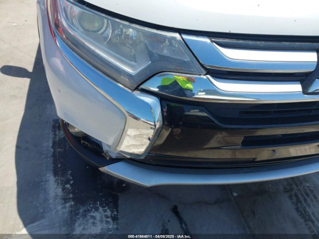 JA4AD3A32GZ012427 Mitsubishi Outlander Se