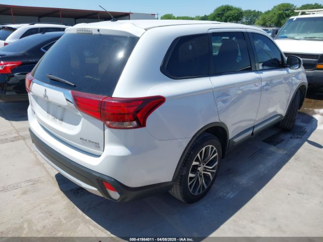 JA4AD3A32GZ012427 Mitsubishi Outlander Se