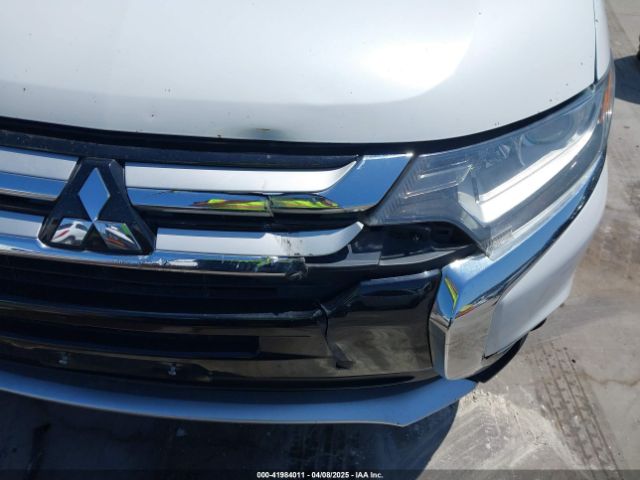 JA4AD3A32GZ012427 Mitsubishi Outlander Se