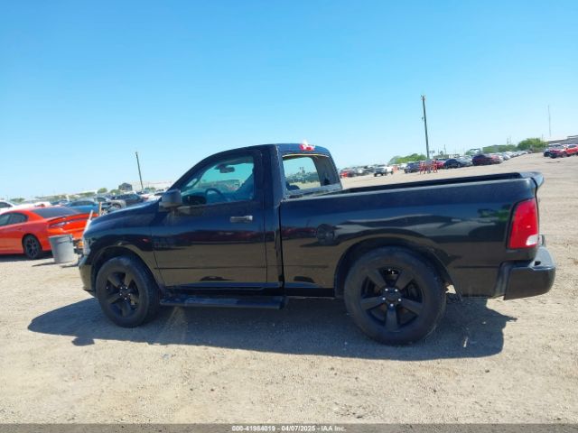 3C6JR6AG4HG750525 RAM 1500 Express  4x2 6'4 Box