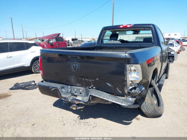 3C6JR6AG4HG750525 RAM 1500 Express  4x2 6'4 Box
