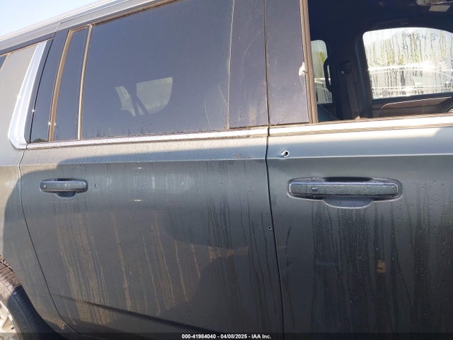 Chevrolet Suburban 4wd Premier 2023 1GNSKFKD4PR375702 Image 13