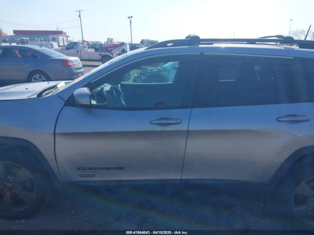 1C4PJLCB5GW287420 Jeep Cherokee 75th Anniversary