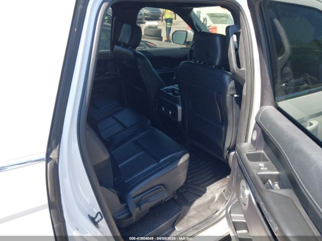 1FMJK1HT8KEA16094 Ford Expedition Max Xlt