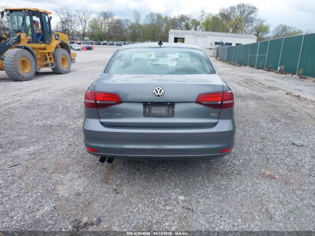 3VWL17AJ0GM213058 Volkswagen Jetta 1.8t Sel