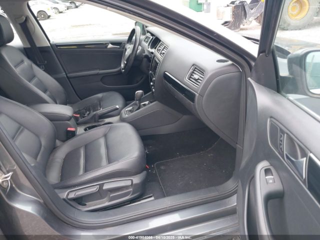 3VWL17AJ0GM213058 Volkswagen Jetta 1.8t Sel