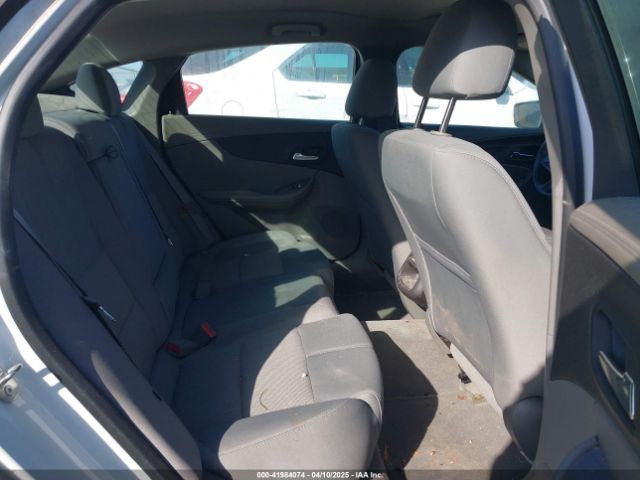2G11Z5SL9F9216886 Chevrolet IMPALA LS