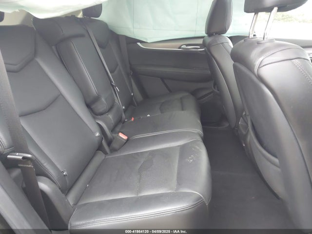 2018 CADILLAC XT5 1GYKNFRS5JZ144927 Photo 7