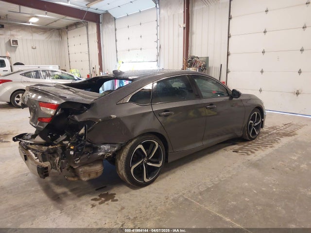 1HGCV1F3XJA112632 Honda Accord Sport