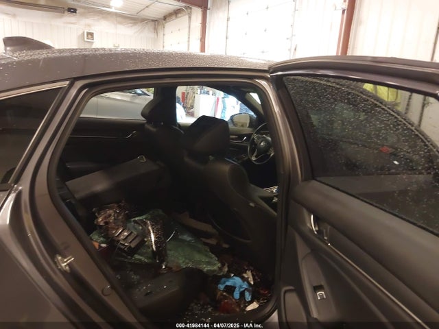 1HGCV1F3XJA112632 Honda Accord Sport