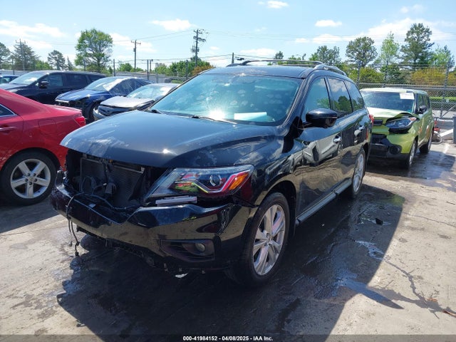 5N1DR2MN1JC653716 Nissan Pathfinder Sl