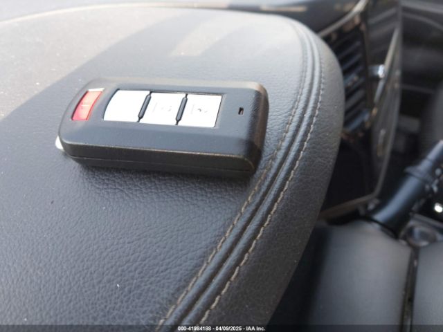 2018 MITSUBISHI OUTLANDER JA4AD3A37JZ021888 Photo 10