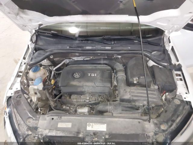 3VWD17AJ6FM318237 Volkswagen Jetta 1.8t Se