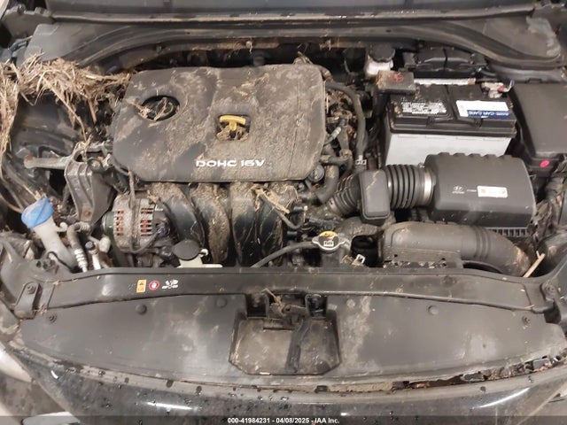 5NPD84LFXJH263117 Hyundai ELANTRA SEL