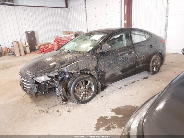 5NPD84LFXJH263117 Hyundai ELANTRA SEL