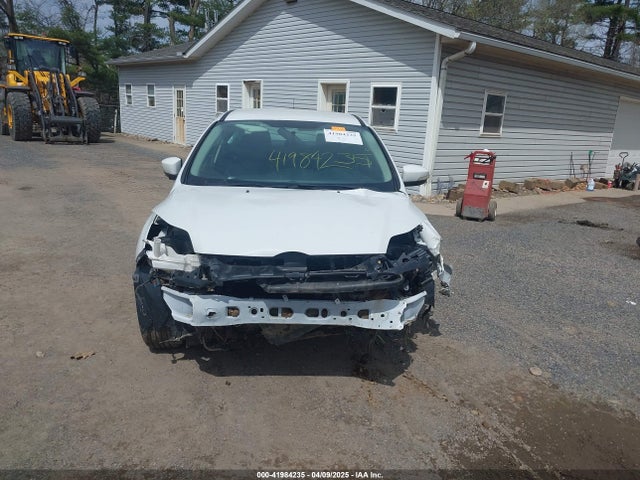 1FADP3F21EL347114 Ford FOCUS SE