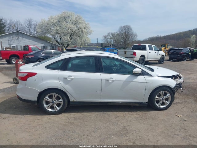 1FADP3F21EL347114 Ford FOCUS SE