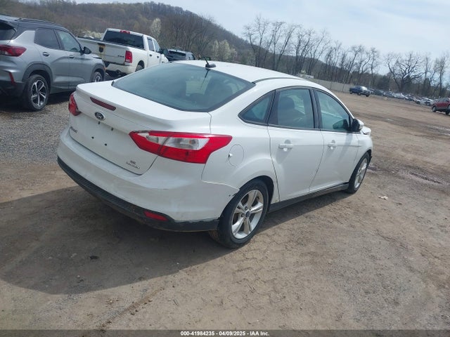 1FADP3F21EL347114 Ford FOCUS SE