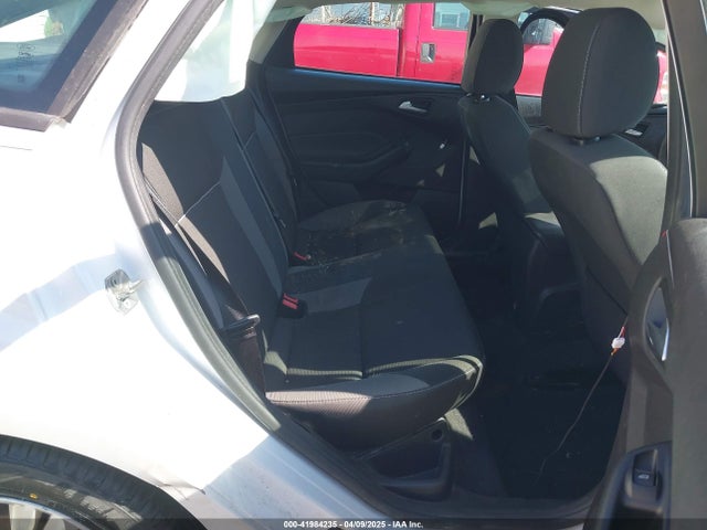 1FADP3F21EL347114 Ford FOCUS SE
