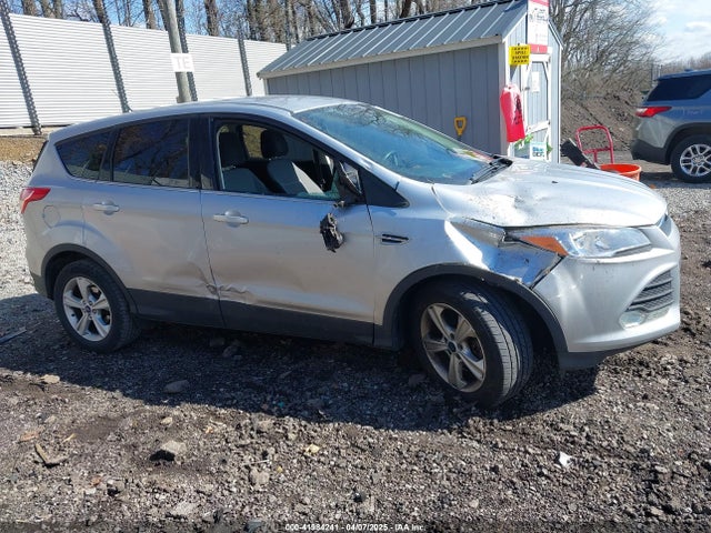 1FMCU9GX5EUD36442 Ford ESCAPE SE
