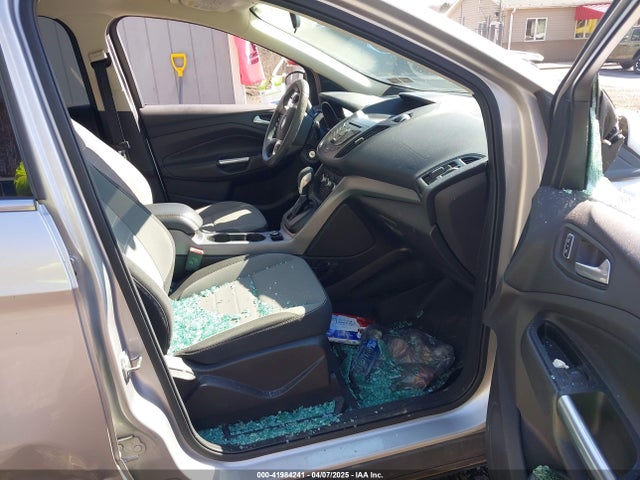 1FMCU9GX5EUD36442 Ford ESCAPE SE
