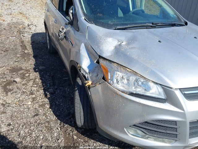 1FMCU9GX5EUD36442 Ford ESCAPE SE