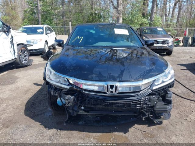 1HGCR2F55HA021872 Honda Accord Sport