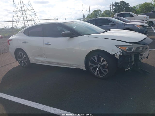 1N4AA6AP8HC365378 Nissan Maxima 3.5 S