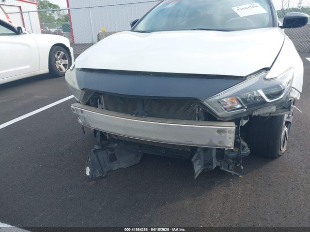 1N4AA6AP8HC365378 Nissan Maxima 3.5 S