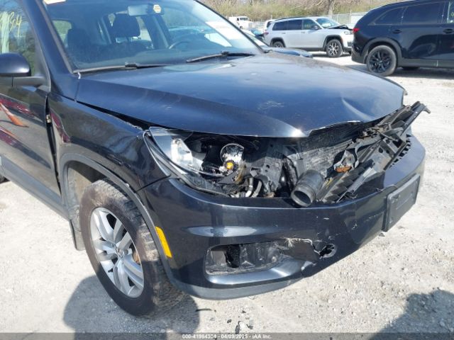 WVGBV7AX4FW578893 Volkswagen TIGUAN S