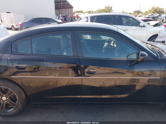 2C3CDXBG1LH123864 Dodge Charger Sxt Rwd