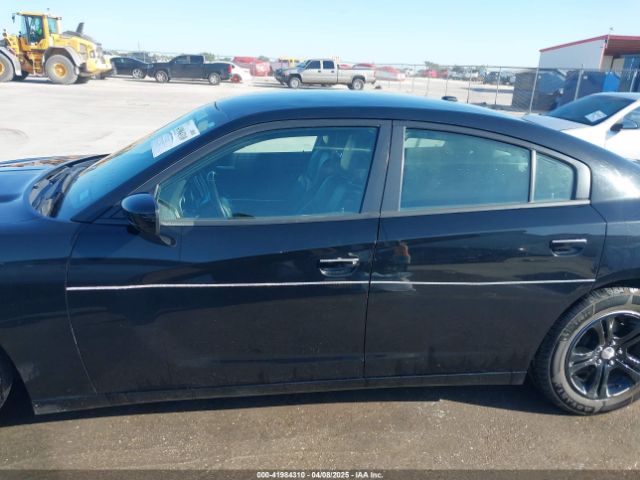 2C3CDXBG1LH123864 Dodge Charger Sxt Rwd