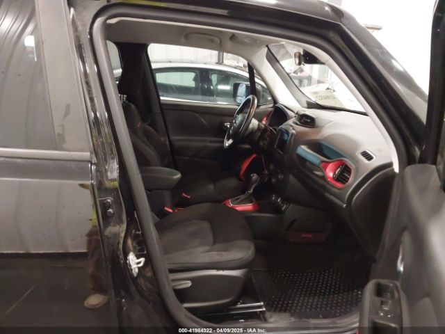 ZACCJBCB7JPH91187 Jeep Renegade Trailhawk 4x4