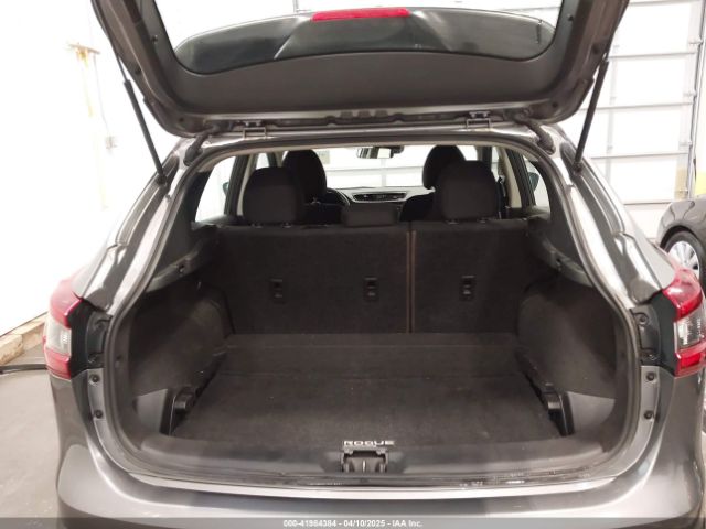 JN1BJ1AV2MW567516 Nissan Rogue Sport S Fwd Xtronic Cvt