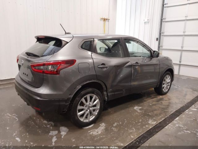 JN1BJ1AV2MW567516 Nissan Rogue Sport S Fwd Xtronic Cvt