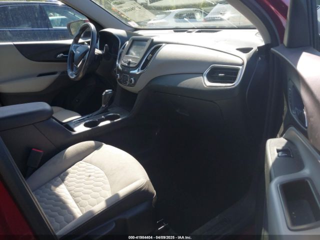 2GNAXJEV9J6136895 Chevrolet EQUINOX LT