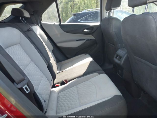 2GNAXJEV9J6136895 Chevrolet EQUINOX LT
