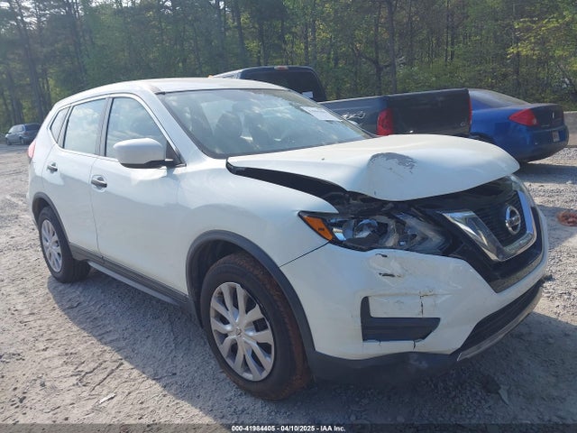 Nissan ROGUE S 2017 5N1AT2MT0HC811413 Image 1