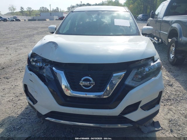Nissan ROGUE S 2017 5N1AT2MT0HC811413 Image 11