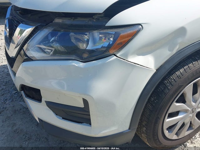 Nissan ROGUE S 2017 5N1AT2MT0HC811413 Image 16
