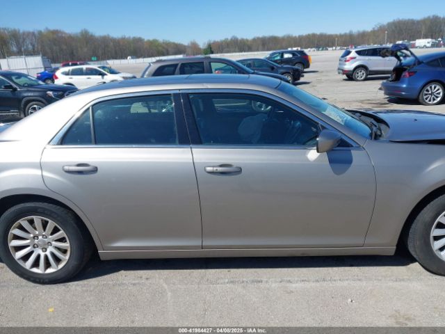 2C3CCAAGXEH335800 Chrysler 300
