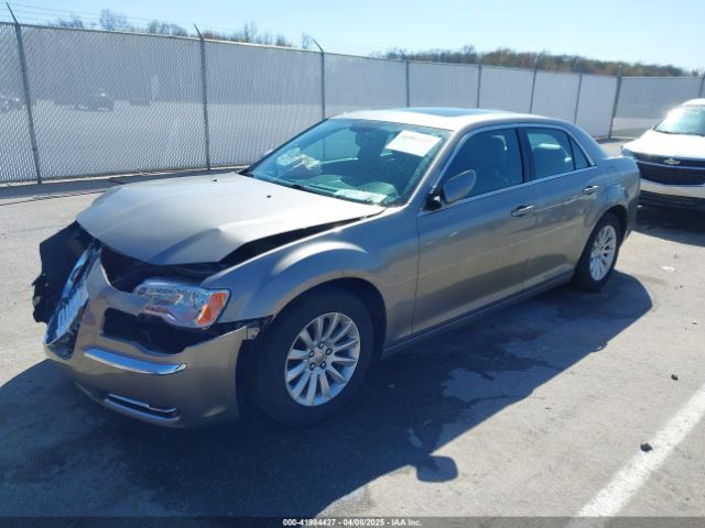 2C3CCAAGXEH335800 Chrysler 300