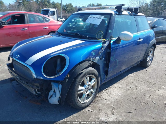 2012 MINI COOPER WMWSU3C52CT542030 Photo 1